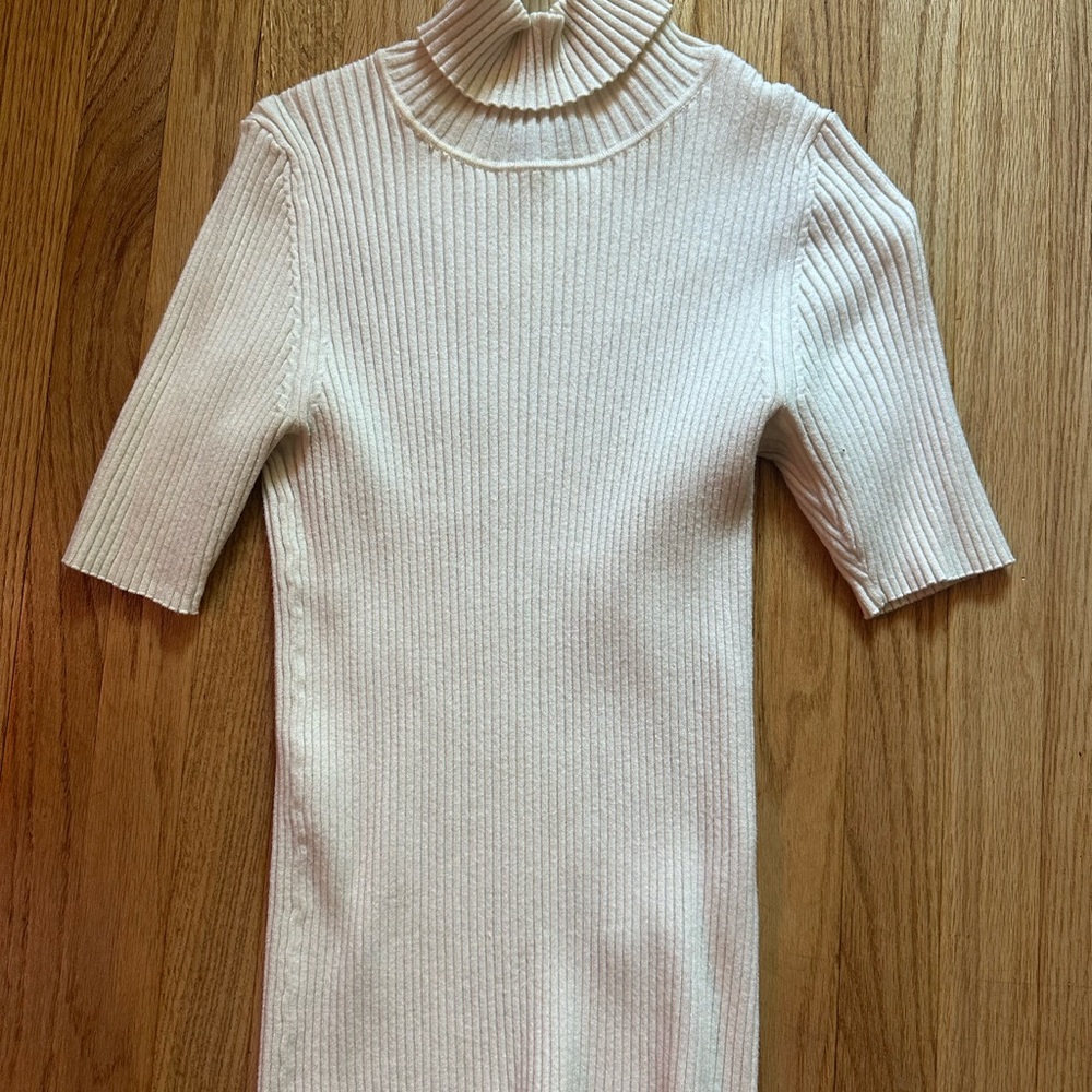 Banana Republic Cream Ribbed Knit Top